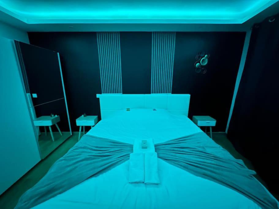 E Servagnat T3 Luxe Avec Sauna Jacuzzi Et Hammam Épernay Dış mekan fotoğraf
